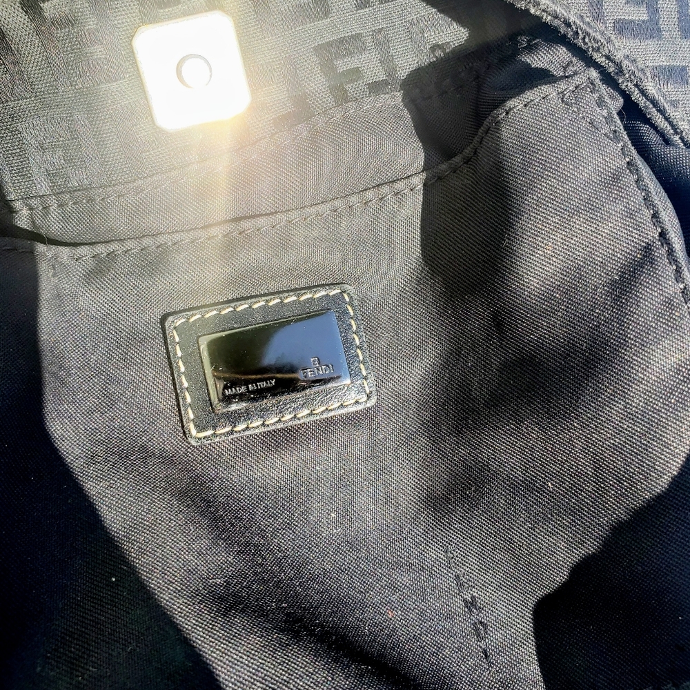 🖤SOLD BLACK FENDI ZUCCHINO TOTE🖤 - Picture 11 of 13